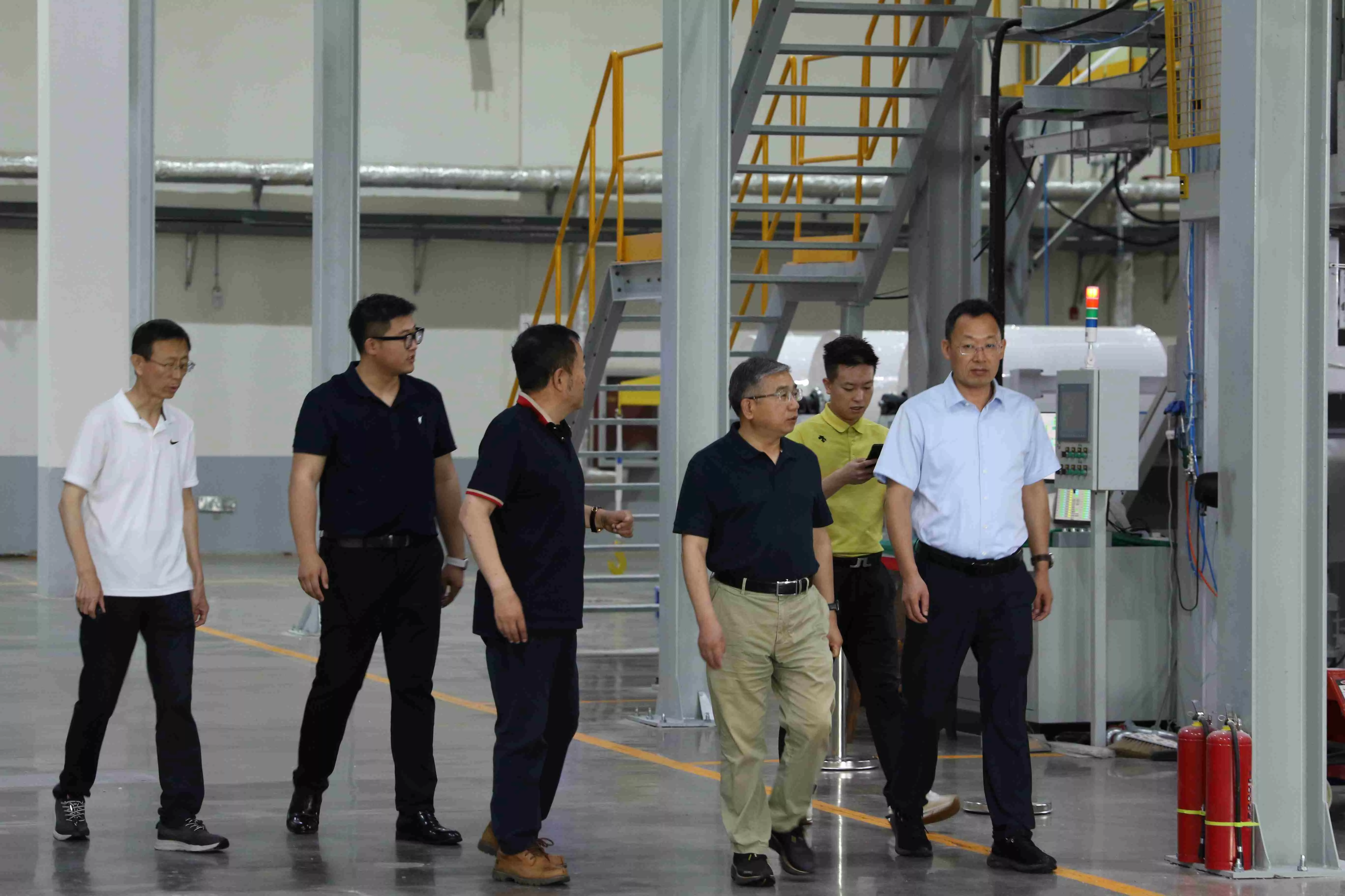 Green Future, nowy rozdział - Qingdao University i Tianyi Group wspólnie otwierają nową erę zielonych materiałów o niskiej zawartości węgla